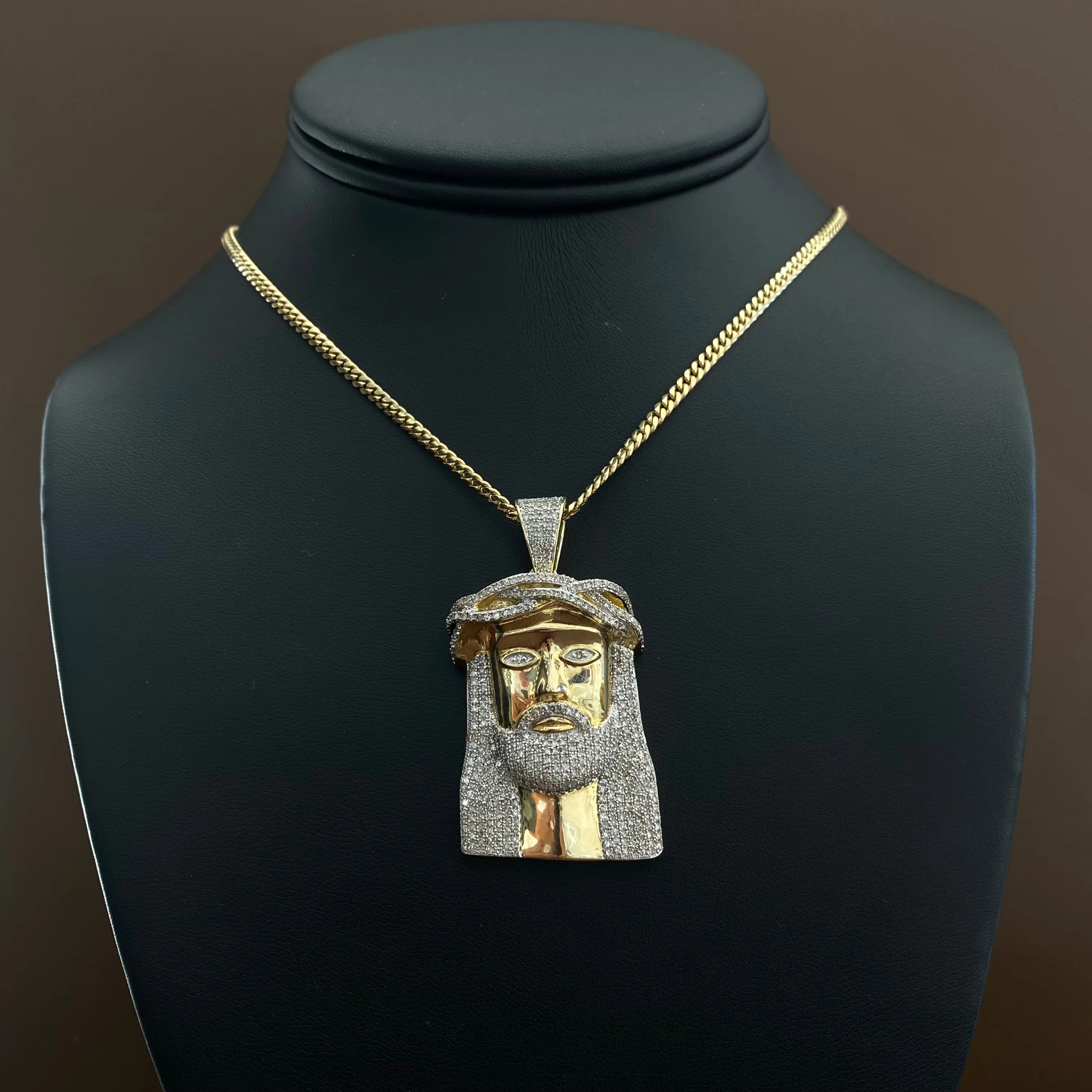 10K Yellow Gold Jesus Face Diamond Pendant 2.25Ct / 18.4gr