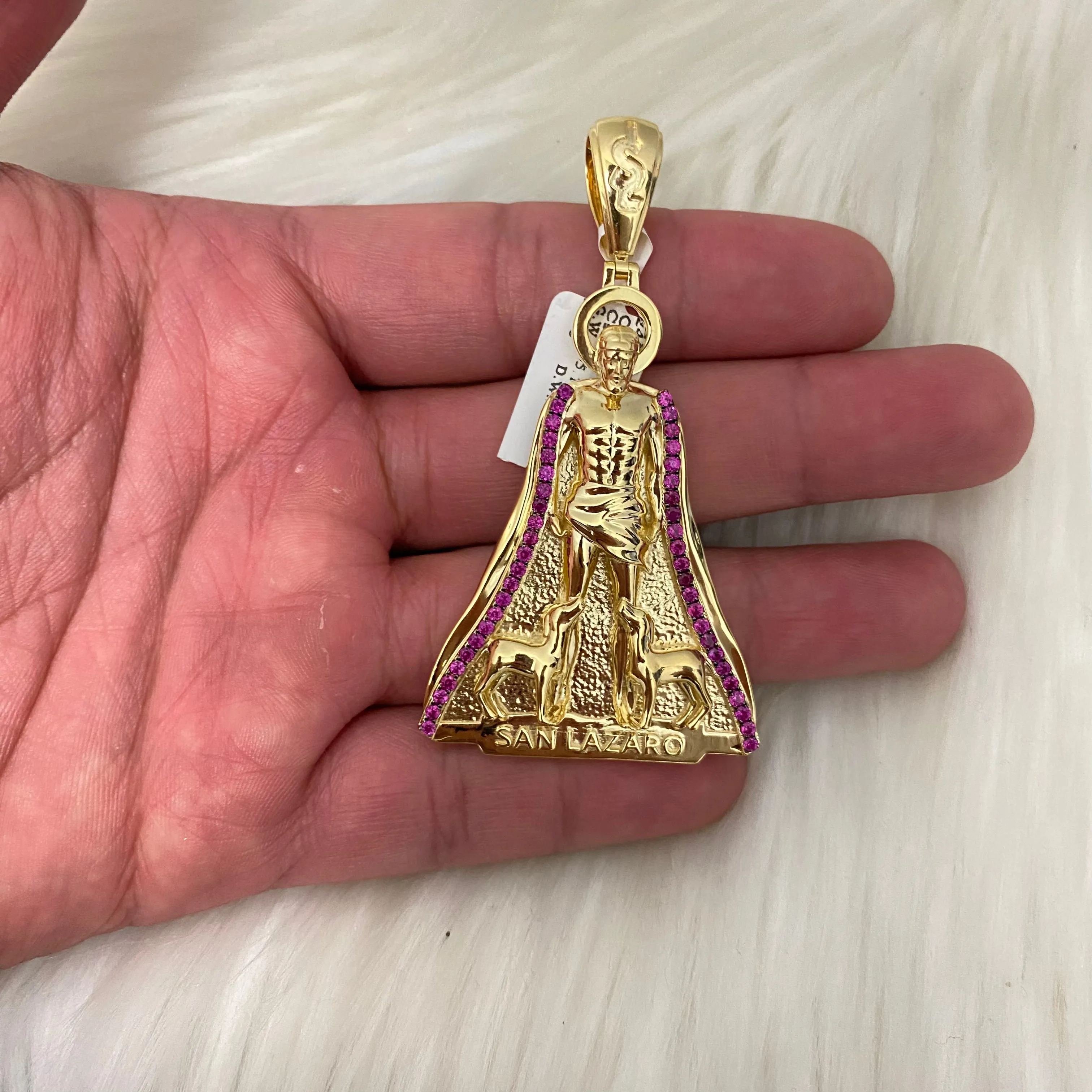 10K Yellow Gold San Lazaro Pendant / 2.44 Ruby / 25gr / 2.8in
