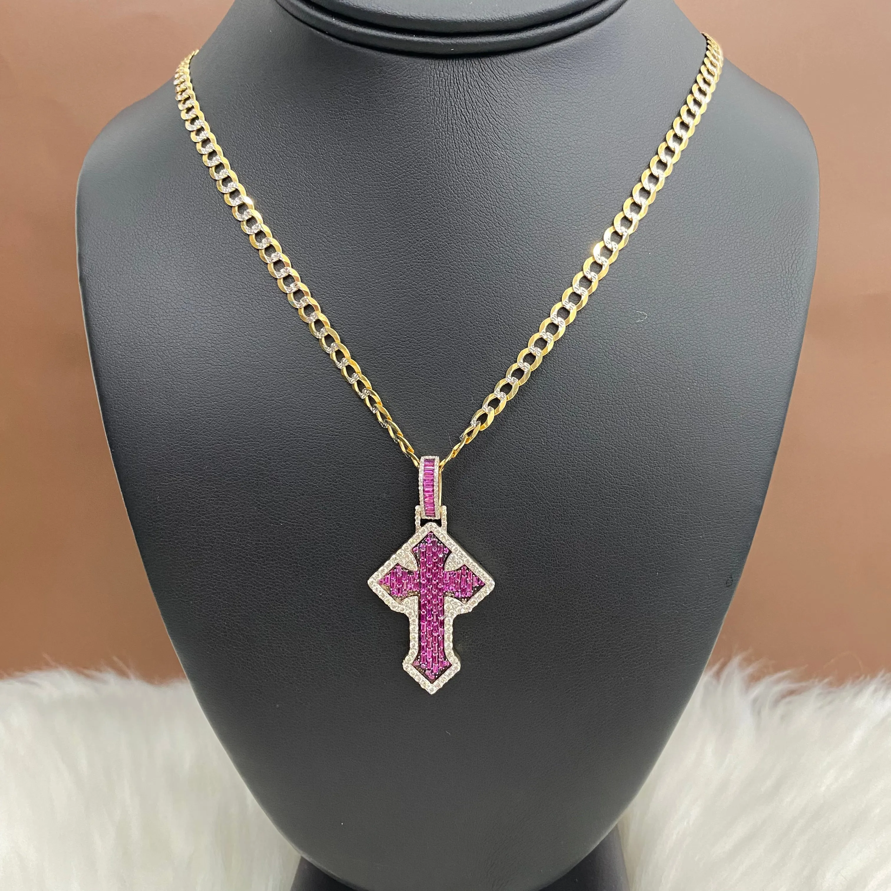 14K Yellow Gold Diamond Purple Cross Pendant Ct Dia / 10.7gr