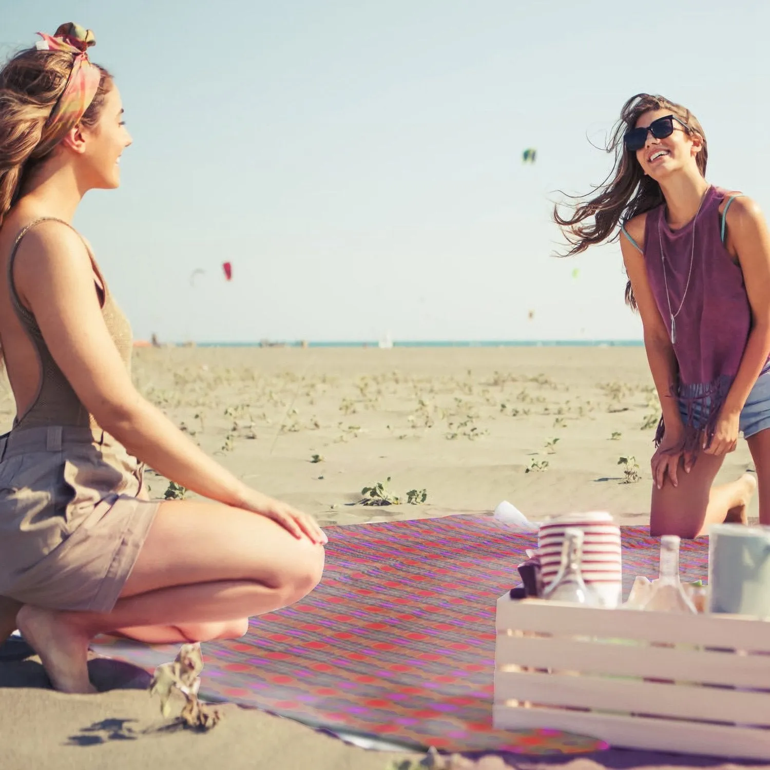 60" x 78" Foldable Waterproof Picnic Blanket with Strap