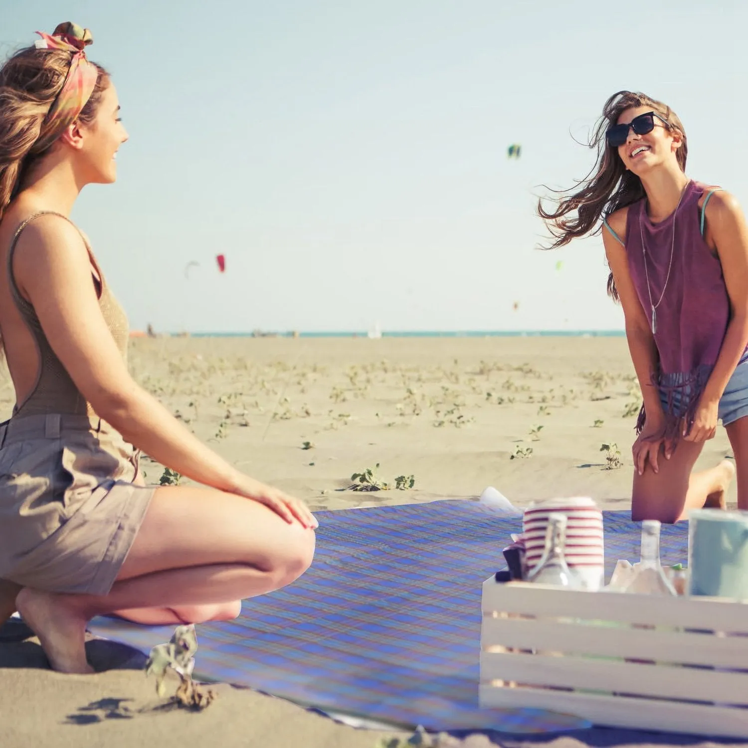 60" x 78" Foldable Waterproof Picnic Blanket with Strap