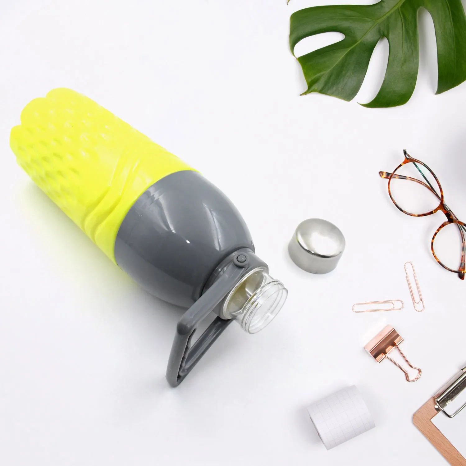 BPA-Free Water Bottle with Handle - Leak-Proof 1400ml