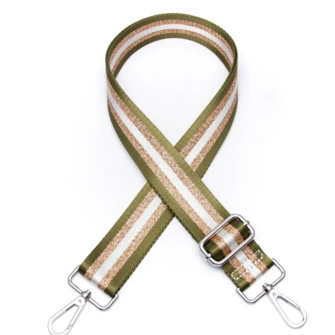 Detachable patterned bag strap for camera bag