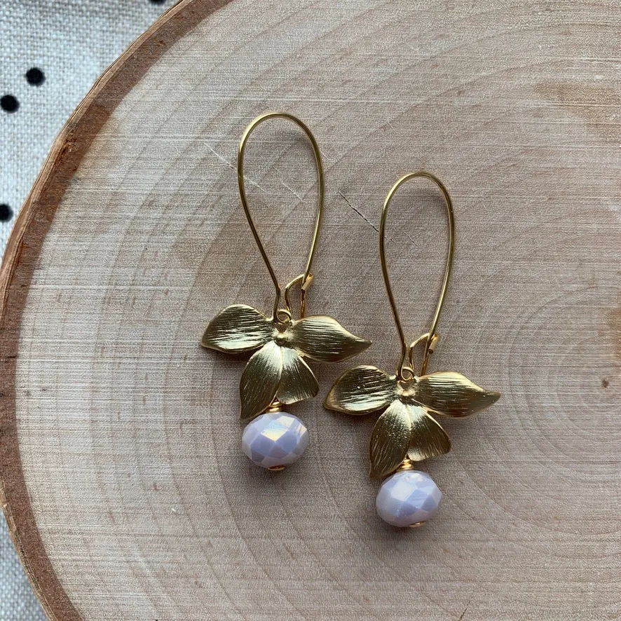 Gold Leaf Drop Earrings