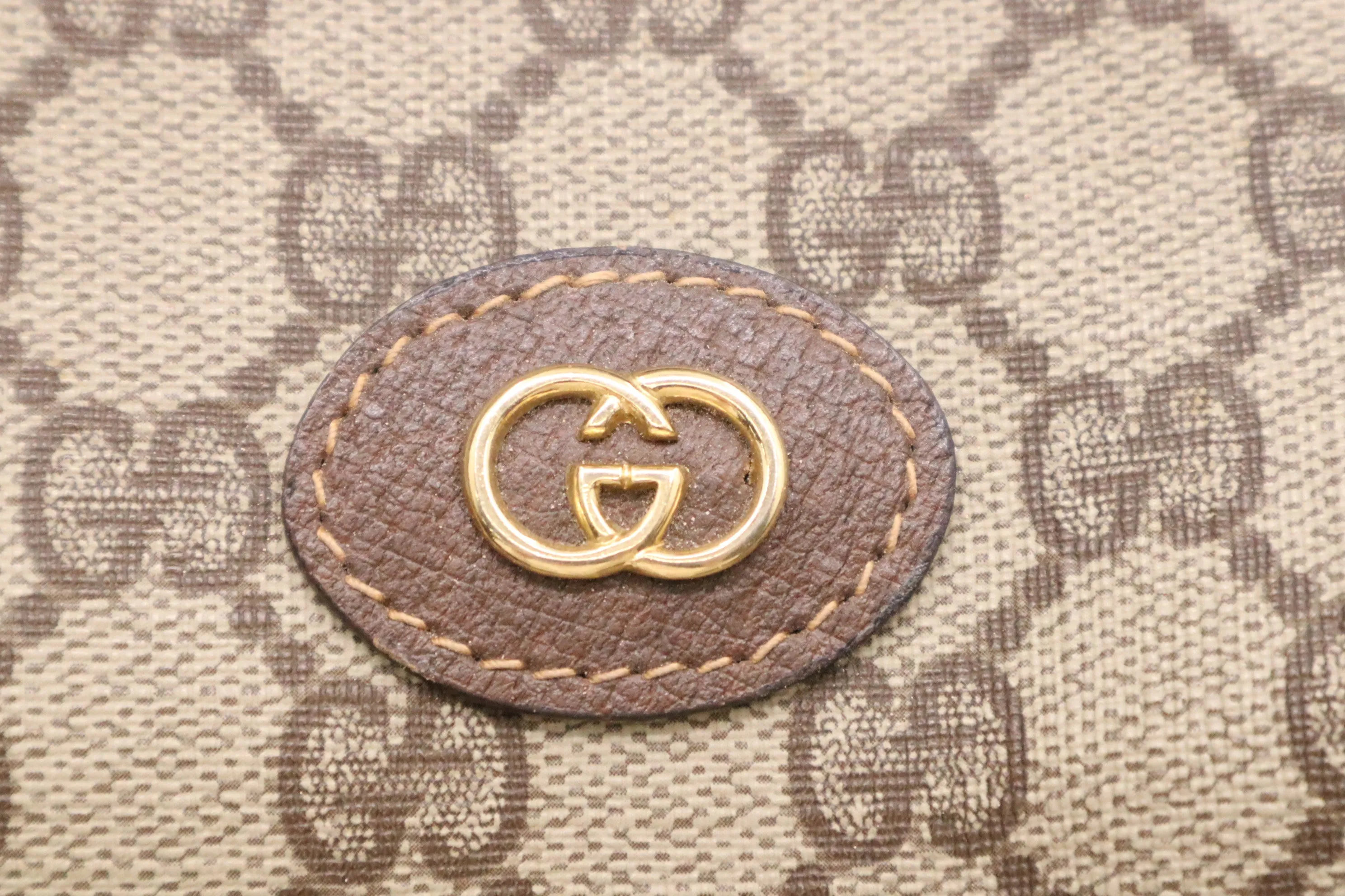 Gucci Boston Bag in GG Supreme Canvas